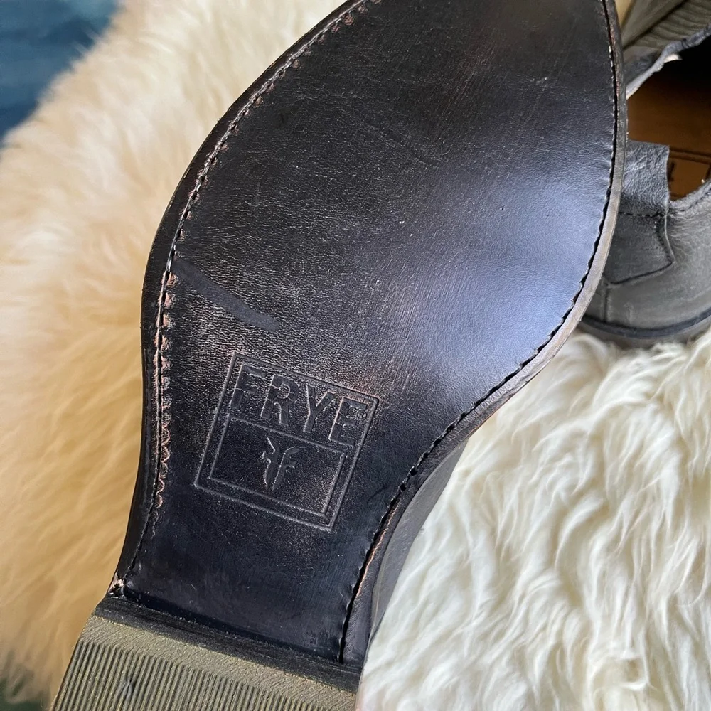 Frye Black Leather Pointed Western Ankle Booties - Picture 6 of 9